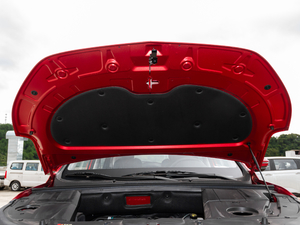 2020款1.5T CVT豪华互联型 6座 其它