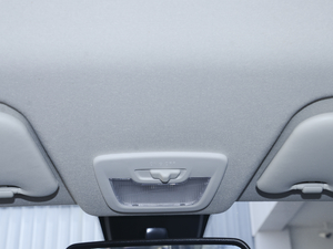 2020款1.5T 手动舒适型 7座 空间座椅