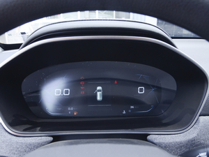 2020款1.5T 手动舒适型 7座 仪表
