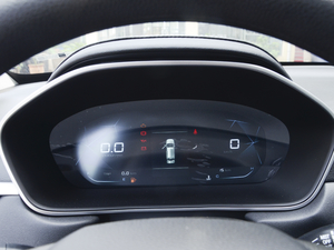 2020款1.5T 手动豪华型 5座 仪表