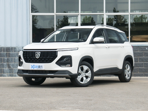2020款1.5T 手动豪华型 5座 左前45度