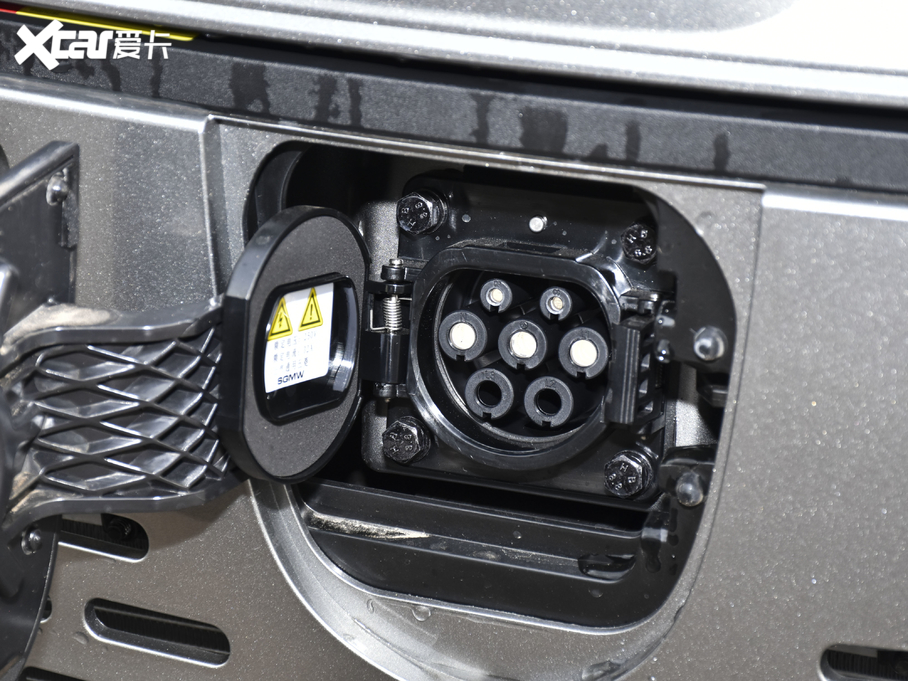 2020��EE100 305KM ���а�