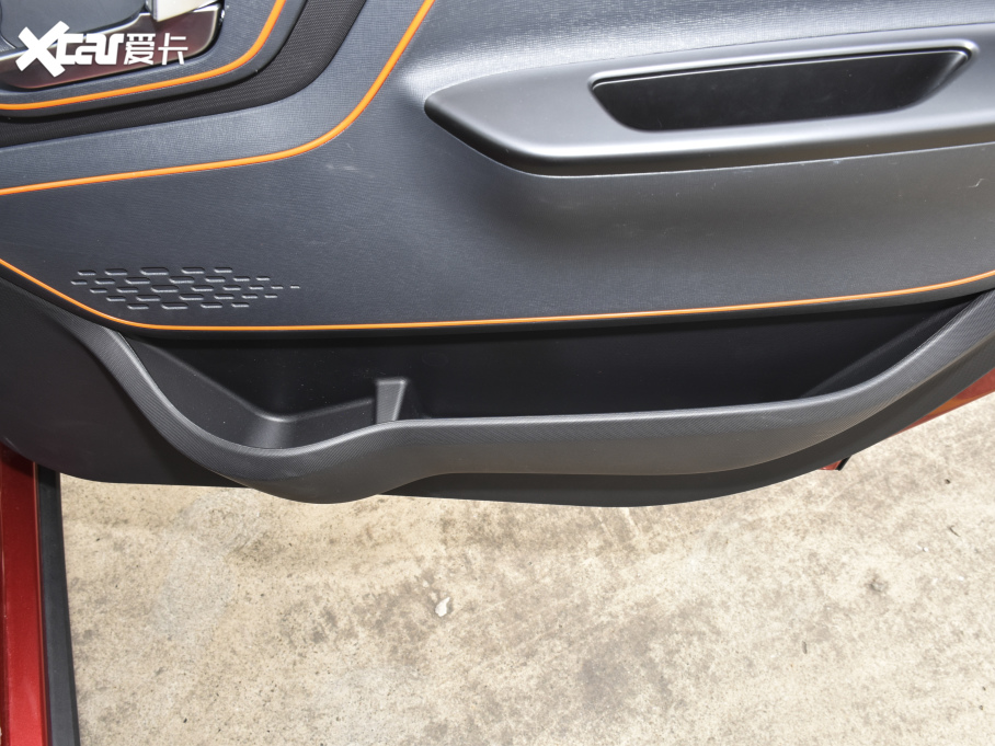 2020��EE100 305KM �ǐ���