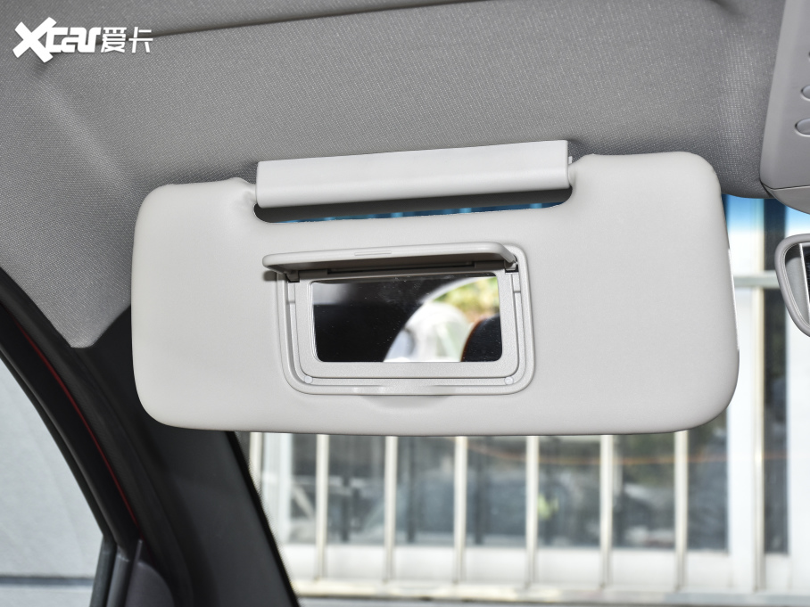 2020��EE100 305KM �ǐ���