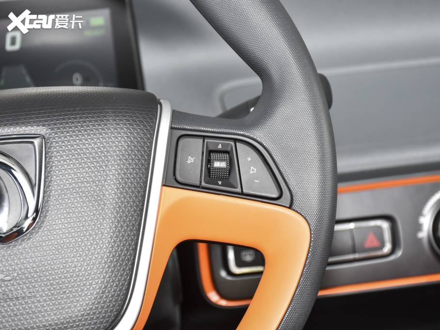 2020��EE100 305KM �ǐ���