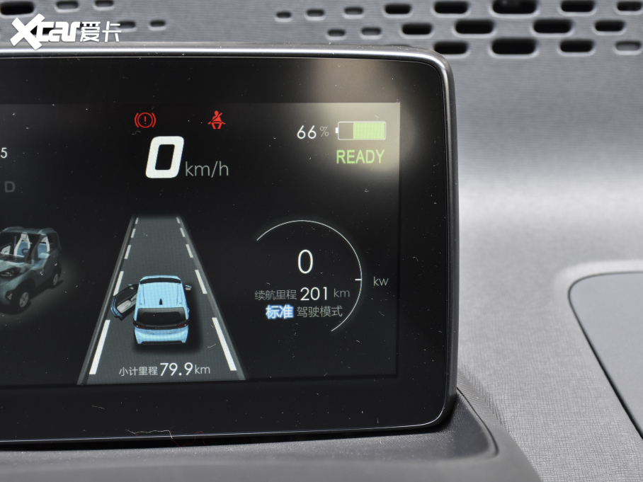 2020��EE100 305KM �ǐ���