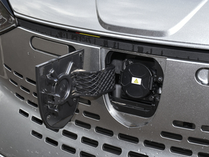 2020��305KM ���а� �������^