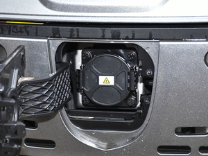 2020��305KM ���а� �������^