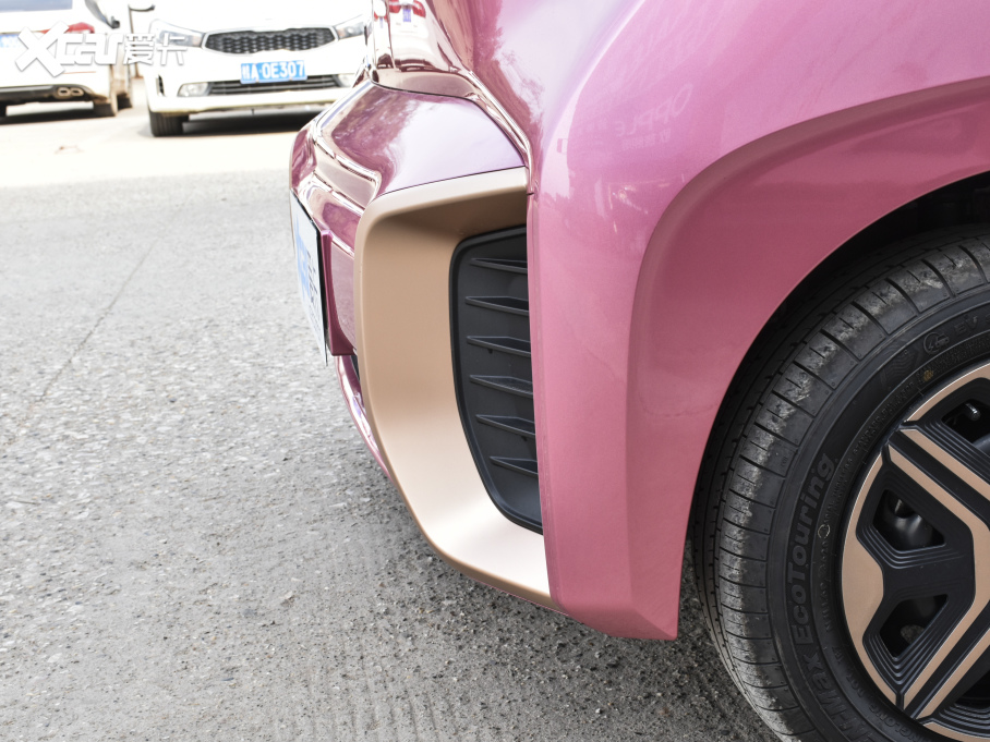 2020EE200 305KM а