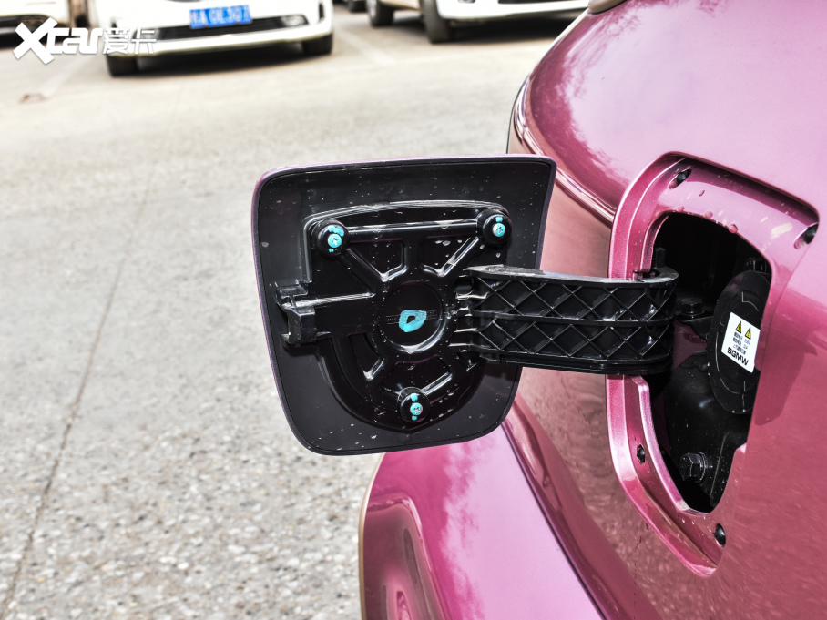 2020EE200 305KM а