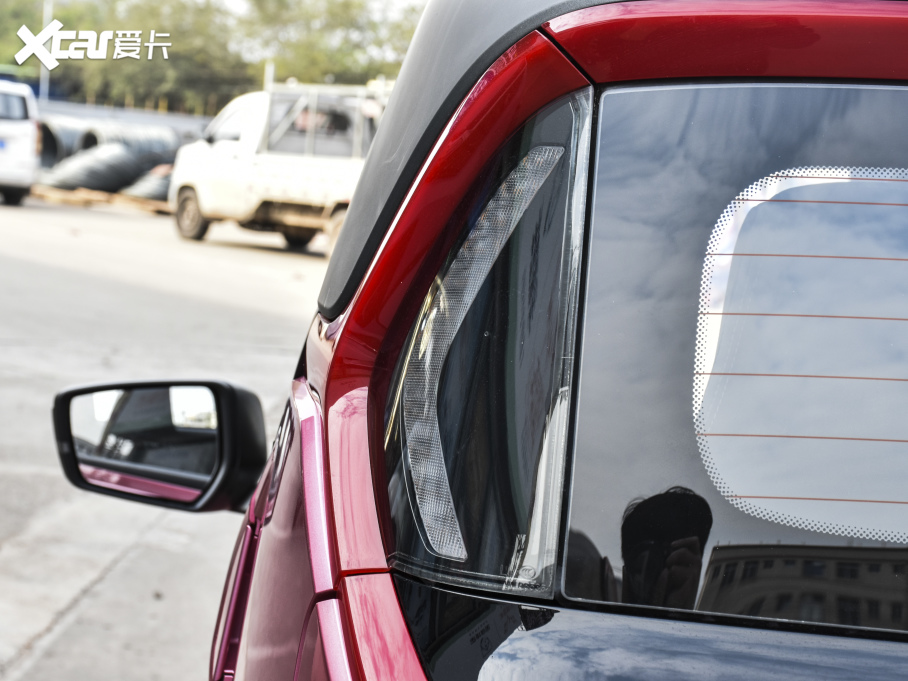 2020EE200 305KM а