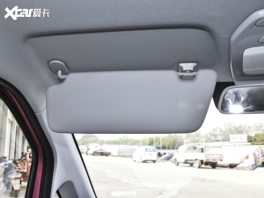 2020EE200 305KM а