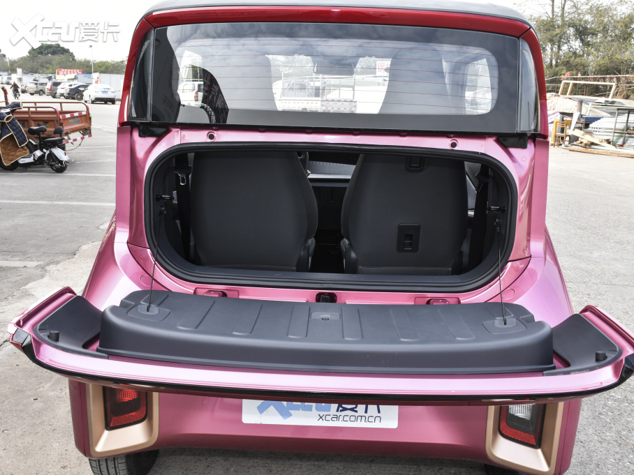 2020EE200 305KM а