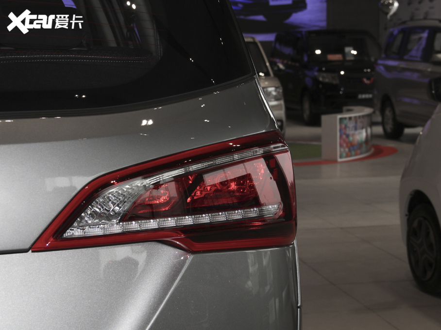 2021��E730 1.5L �քӕr���� 7�� 