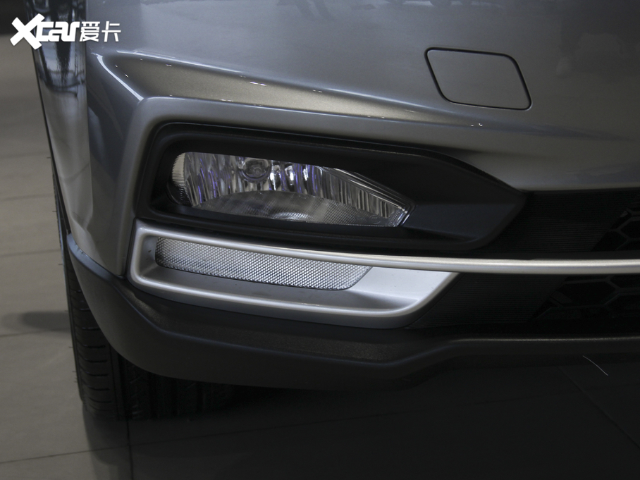 2021��E730 1.5T �քӕr���� 7��