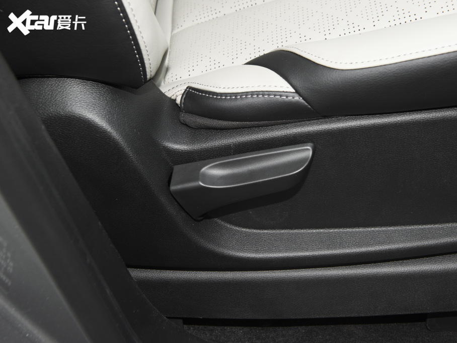 2021E730 1.5T CVTr 7