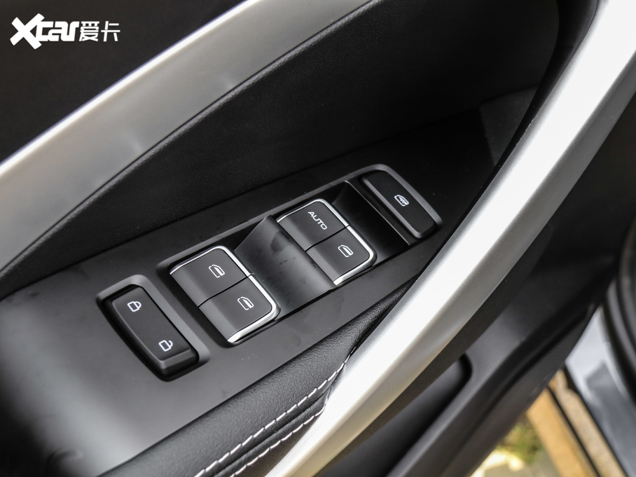 2021E530 1.5T CVTF(lin) ȫ܇(ch)o(j) 6