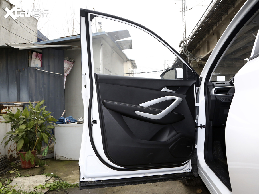 2021E530 1.5T CVTA ȫ܇o 6