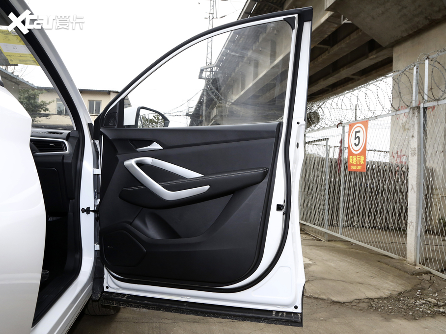 2021E530 1.5T CVTA ȫ܇o 6