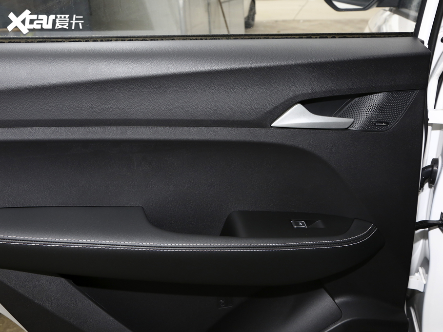 2021E530 1.5T CVTA ȫ܇o(j) 6