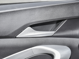 20211.5T ք(dng)A ȫ܇o(j) 7 g