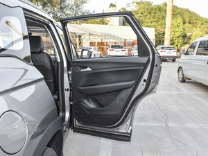 20211.5T ք(dng)A ȫ܇o(j) 7 g