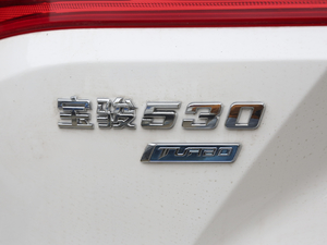 2021款1.5T 手动豪华型 全球车周年纪念版 6座 细节外观