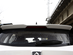2021款1.5T CVT豪华型 全球车周年纪念版 6座 细节外观
