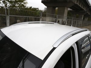 2021款1.5T CVT豪华型 全球车周年纪念版 6座 车顶