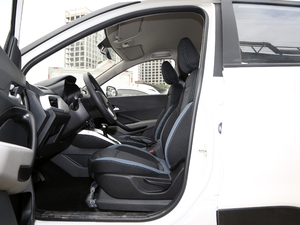 2021款1.5L CVT劲享型 空间座椅