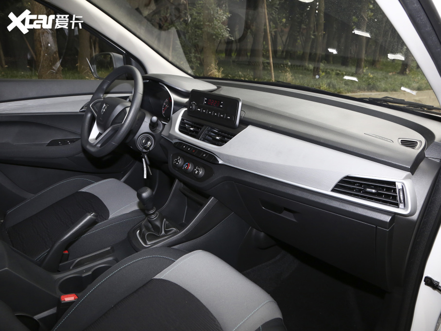 2021��E360 1.5L �ք�(d��ng)���m��