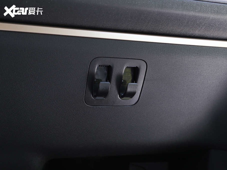 2021EKiWi EV ˇg F