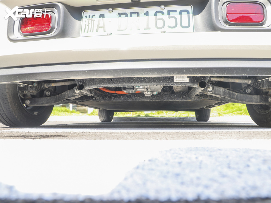 2021EKiWi EV ˇg F