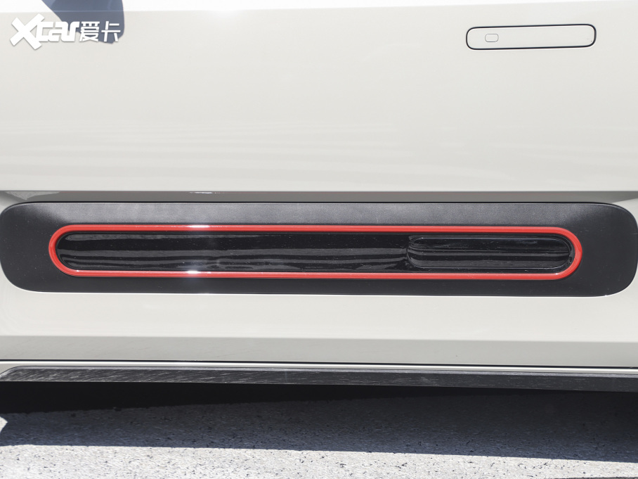 2021EKiWi EV ˇg F