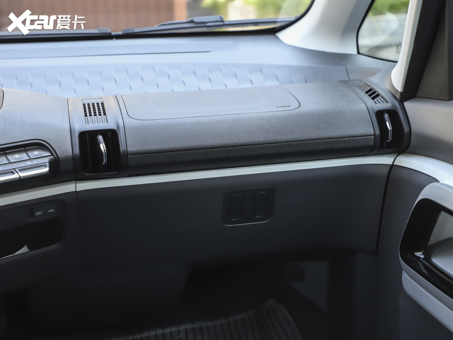 2021EKiWi EV ˇg(sh) F