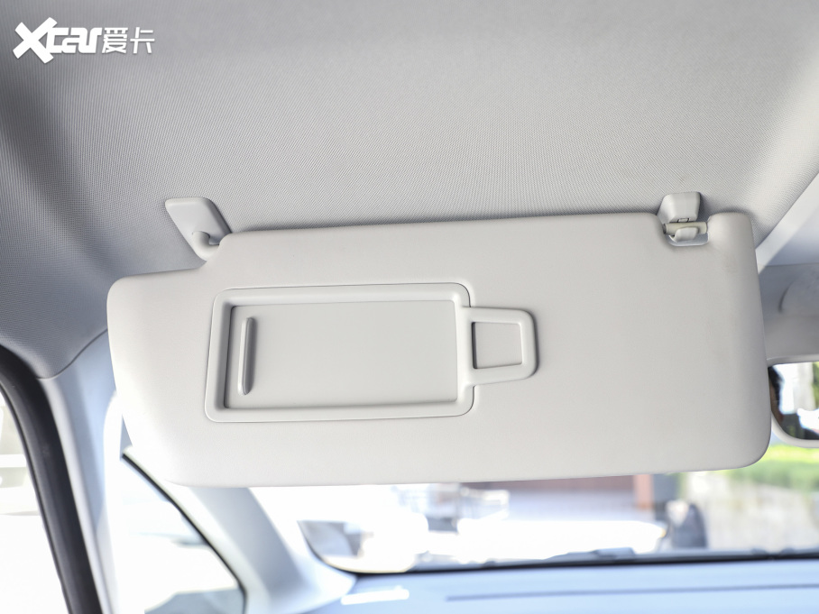 2021EKiWi EV ˇg F