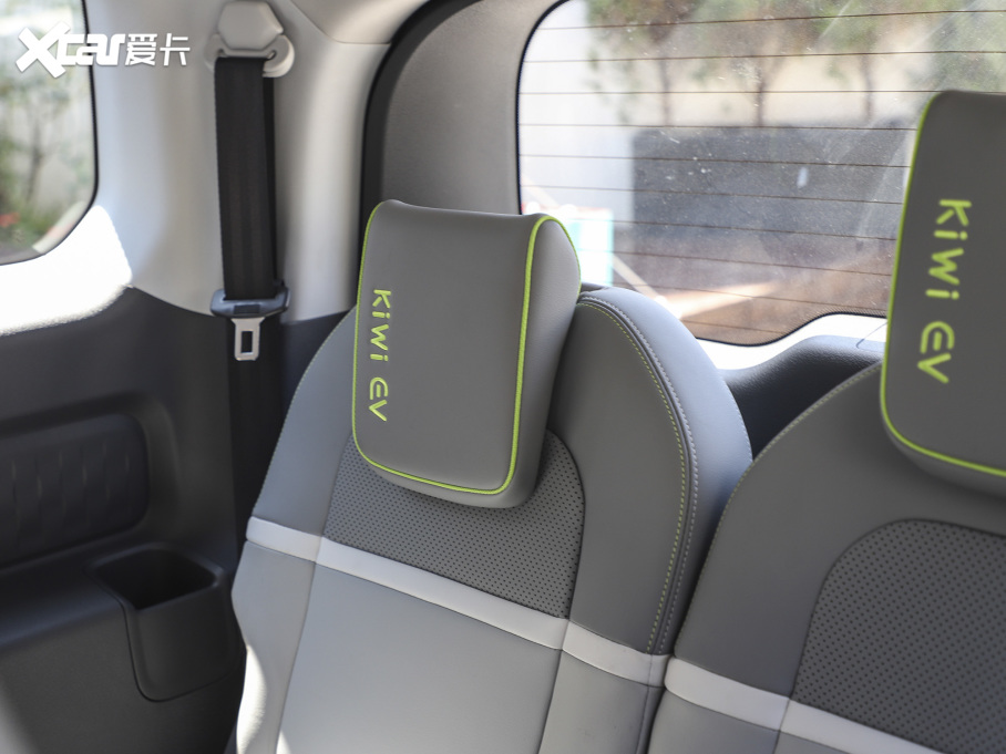 2021EKiWi EV ˇg F