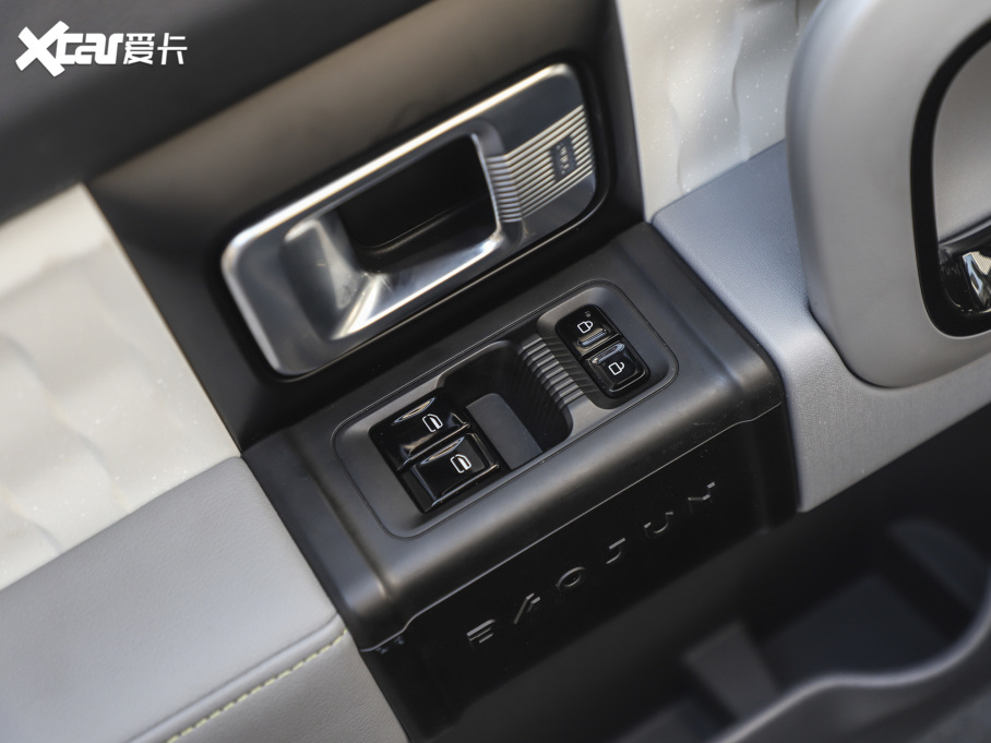 2021EKiWi EV ˇg F