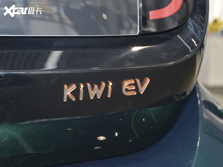 2022EKiWi EV OӋp F