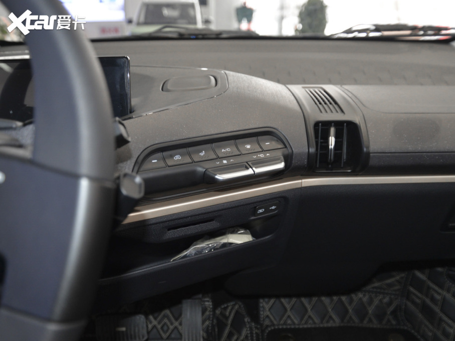 2022EKiWi EV OӋp F