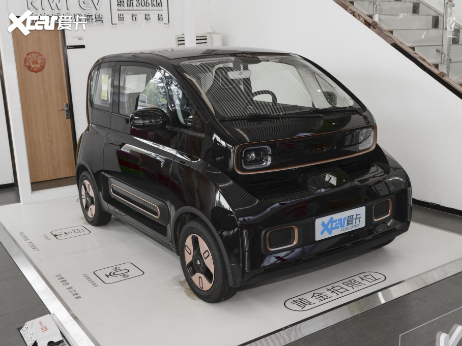 2022EKiWi EV ˇgp F