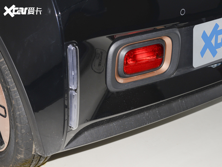 2022EKiWi EV ˇgp F