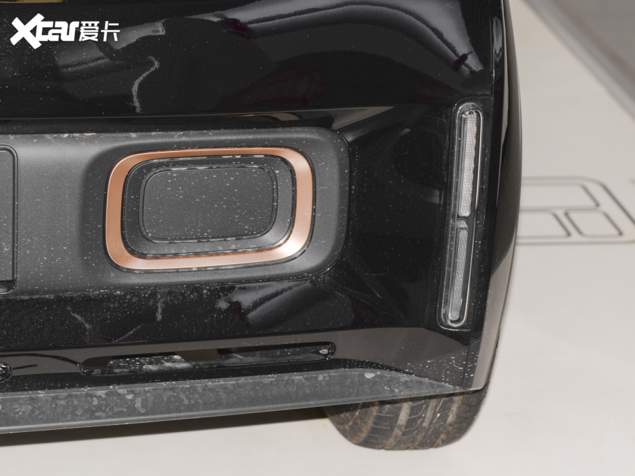 2022EKiWi EV ˇgp F