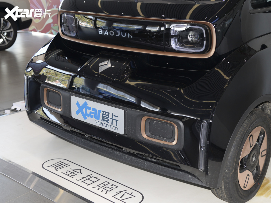 2022EKiWi EV ˇgp F