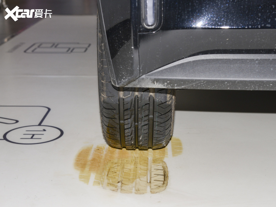 2022EKiWi EV ˇgp F