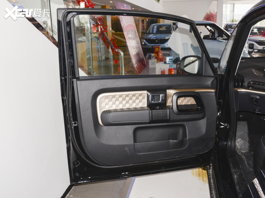 2022EKiWi EV ˇgp F