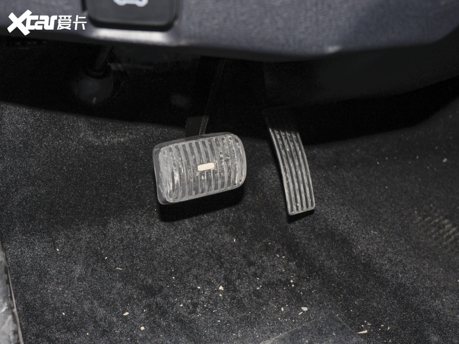 2022EKiWi EV ˇgp F