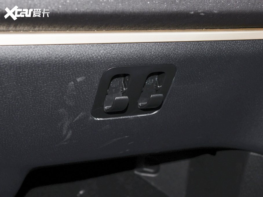 2022EKiWi EV ˇgp F