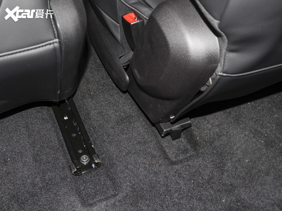 2022EKiWi EV ˇgp F