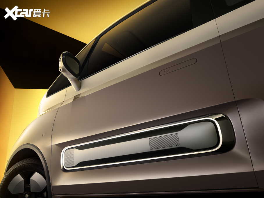 2023EKiWi EV ǳ F